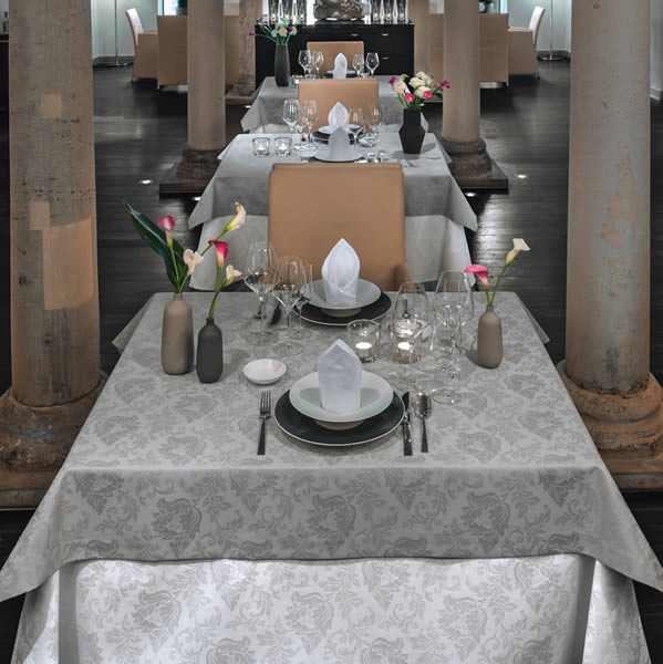 Pichler Tischdecke Opera